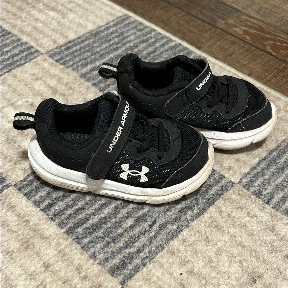 Under Armour Kids sneakers